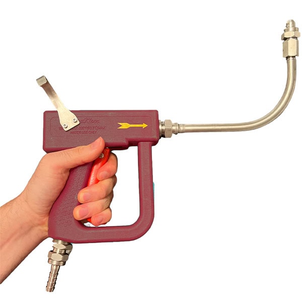 DH150D-R dairy nozzle with curved spray wand.